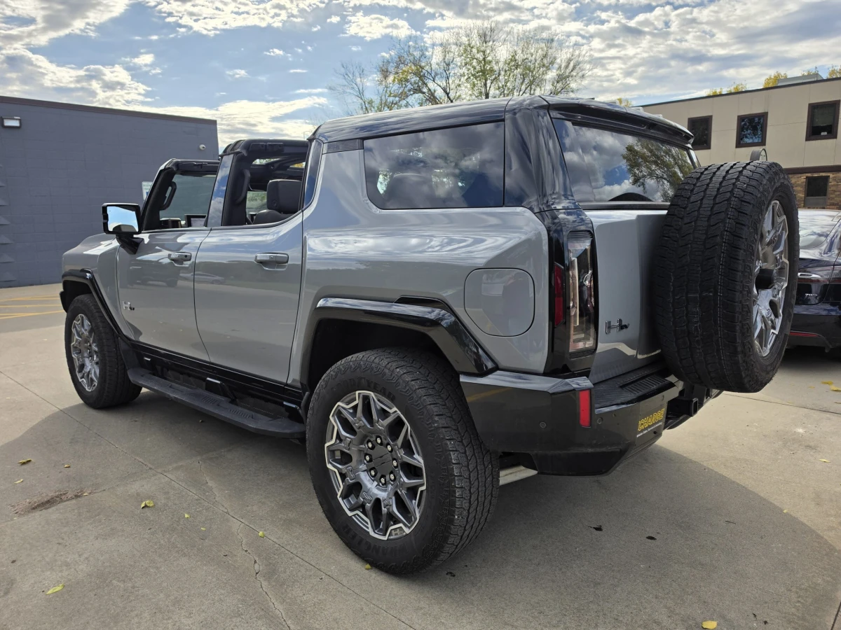 2025 GMC HUMMER EV 3X - Photo 10